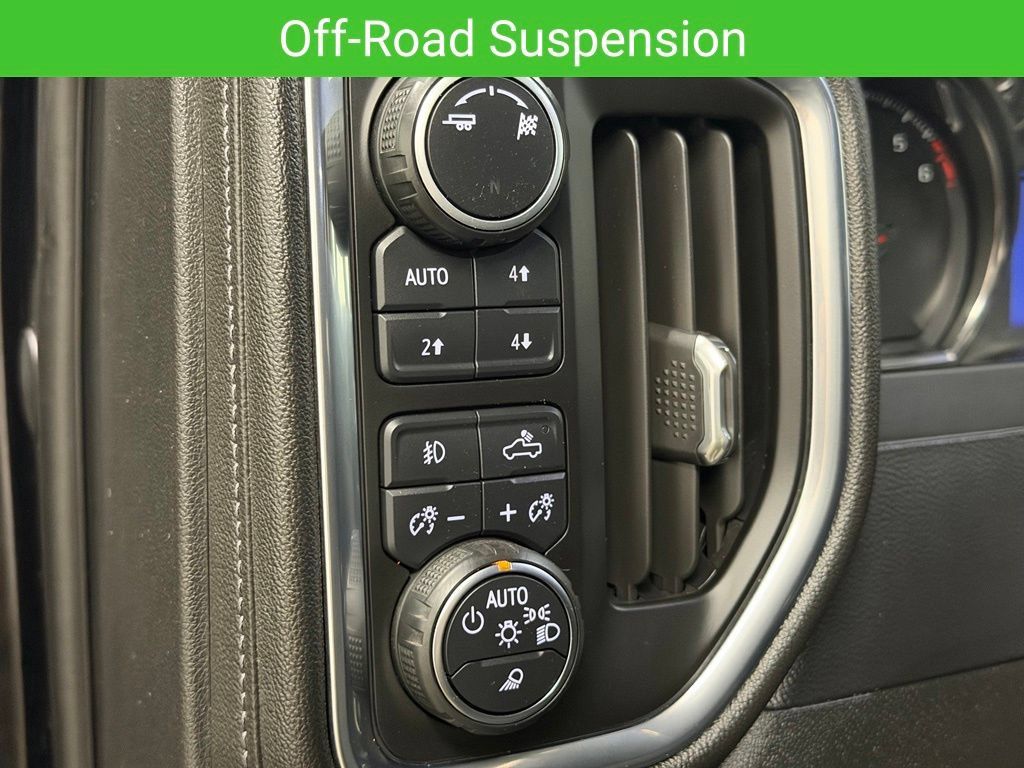 Certified 2019 Chevrolet Silverado 1500 LTZ w/ LTZ Convenience Package AWD/4WD image 34