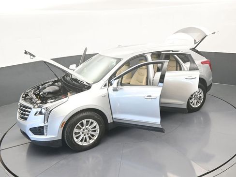 Used 2019 Cadillac XT5 FWD image 62