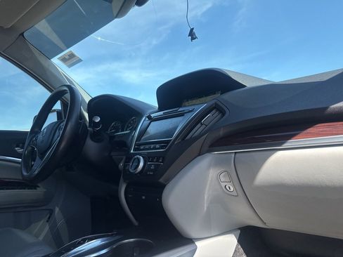 Used 2016 Acura MDX FWD w/ Advance & Entertainment image 23