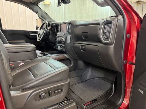 Used 2021 GMC Sierra 1500 Denali AWD/4WD image 30