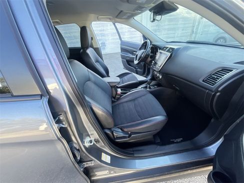 Used 2024 Mitsubishi Outlander Sport SE image 23