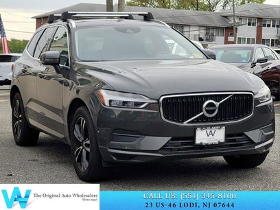 Used 2019 Volvo XC60 T6 Momentum w/ Multimedia Package