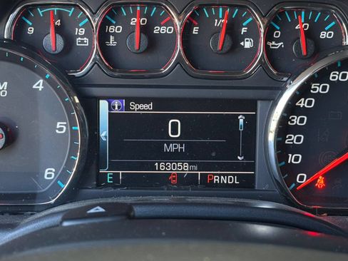 Used 2017 GMC Sierra 1500 SLE w/ Suspension Package, Off-Road AWD/4WD image 36