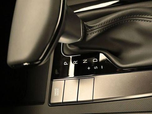 New 2026 Hyundai Elantra Sport image 17