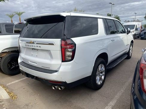 Used 2021 Chevrolet Suburban Premier w/ Premium Package AWD/4WD image 5