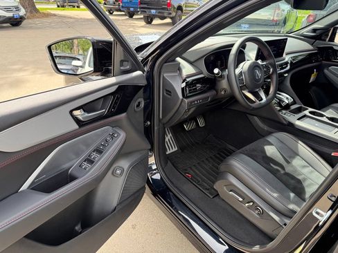Certified 2026 Acura MDX A-Spec AWD/4WD image 15