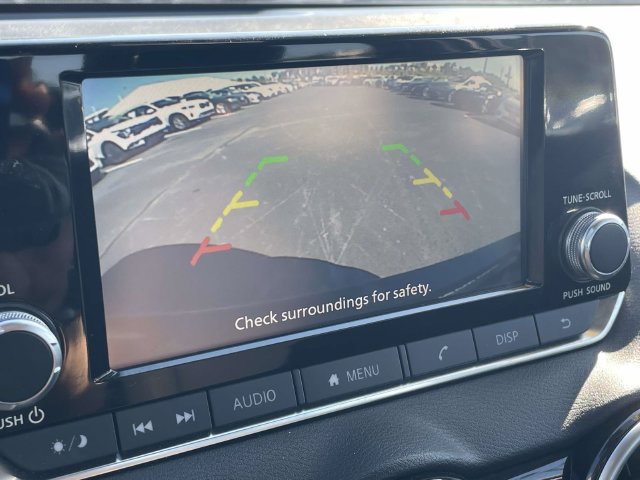 Used 2025 Nissan Sentra S FWD image 27
