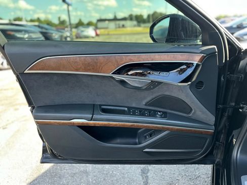 Used 2019 Audi A8 L 3.0T image 22