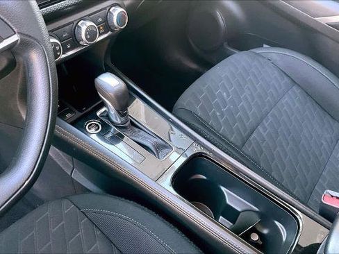 Certified 2024 Nissan Kicks SV image 15