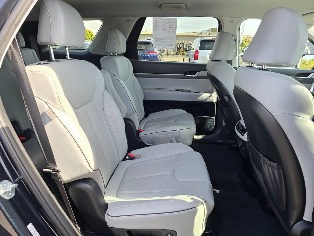 Used 2024 Hyundai Palisade SEL AWD/4WD image 13
