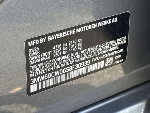 Used 2025 BMW 330i Sedan image 29