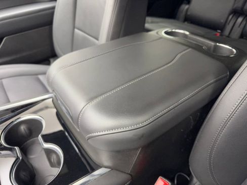 Used 2025 Chevrolet Tahoe LT image 73