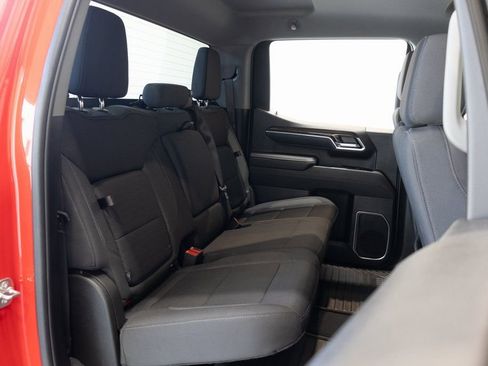 Used 2025 GMC Sierra 1500 Elevation image 23