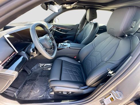 New 2026 BMW 540i xDrive 540i xDrive w/ Premium Package image 16