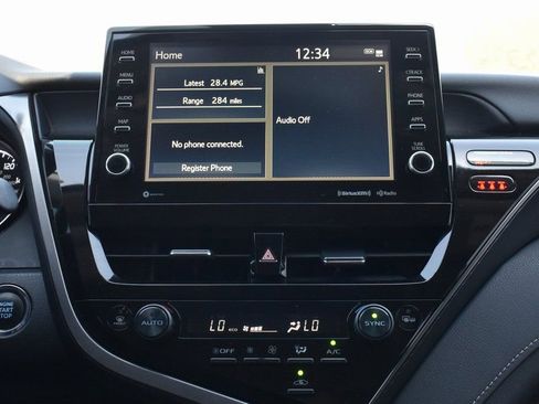 Used 2023 Toyota Camry SE w/ Audio Upgrade Package image 18