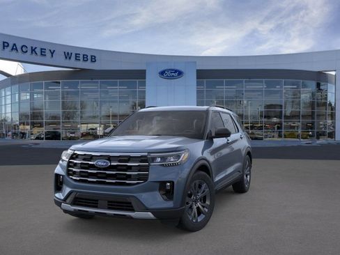 New 2026 Ford Explorer Active AWD/4WD image 3