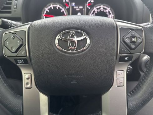Used 2020 Toyota 4Runner Limited image 17
