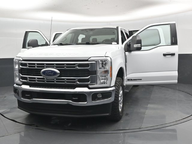 Used 2023 Ford F250 XLT w/ FX4 Off-Road Package AWD/4WD image 61