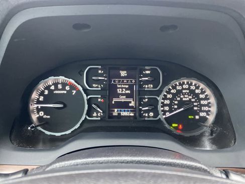 Used 2021 Toyota Tundra Limited w/ Limited Premium Package AWD/4WD image 26