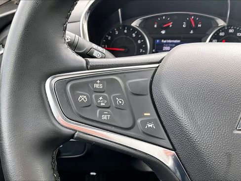 Used 2024 Chevrolet Equinox LT image 19