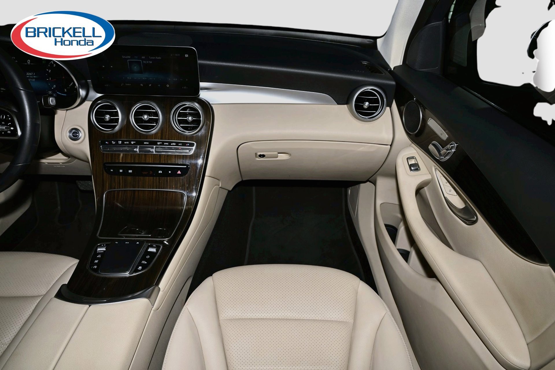 Used 2022 Mercedes-Benz GLC 300 image 18