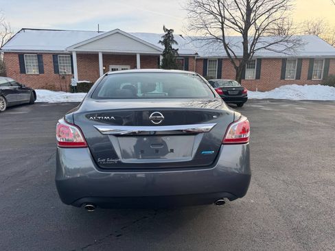 Used 2013 Nissan Altima 2.5 S image 5