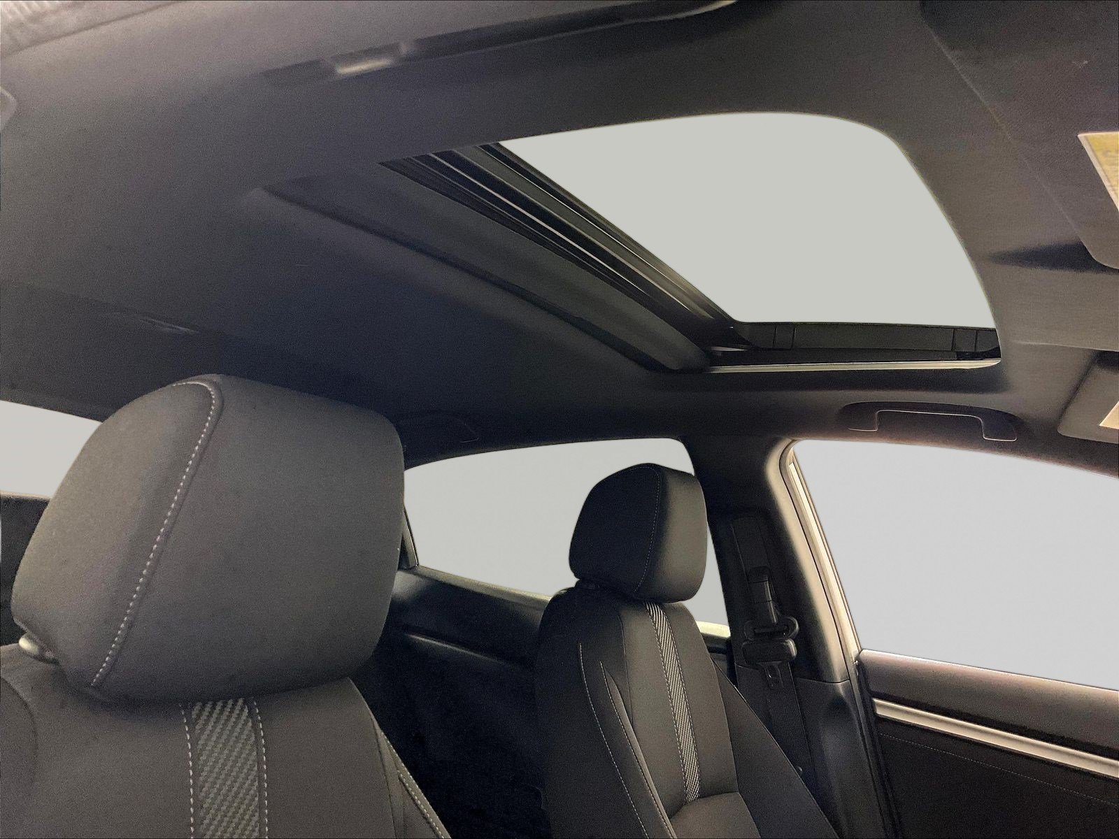 Used 2019 Honda Civic EX image 26
