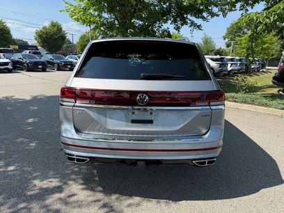 Used 2024 Volkswagen Atlas SEL Premium R-Line