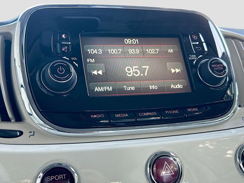 Used 2018 FIAT 500 Pop image 14