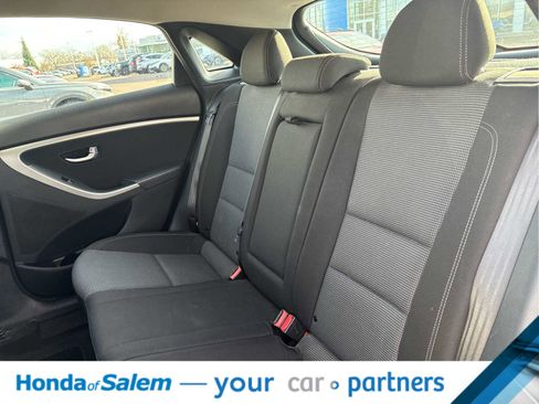 Used 2014 Hyundai Elantra GT image 16