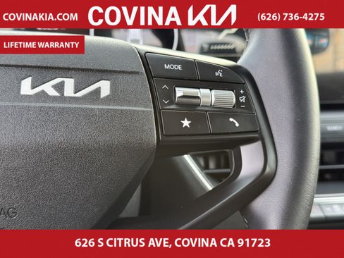 Certified 2025 Kia K4 EX image 18
