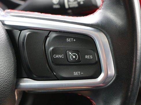 Used 2020 Jeep Gladiator Rubicon AWD/4WD image 17