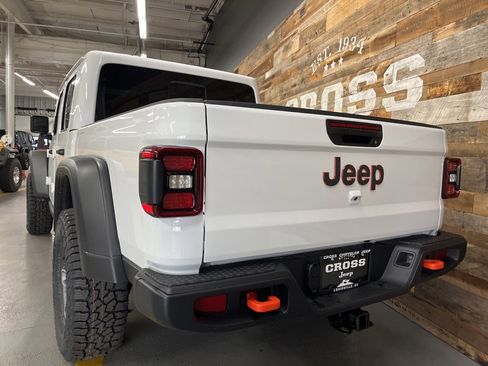 New 2026 Jeep Gladiator Mojave image 27