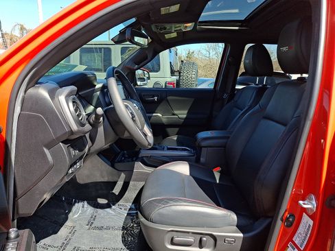 Used 2023 Toyota Tacoma TRD Pro image 15