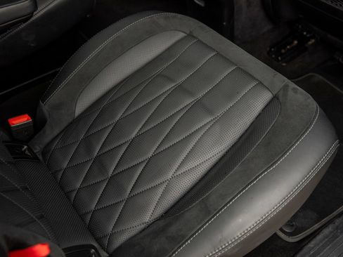 Used 2021 Mercedes-Benz GLS 63 AMG 4MATIC image 38