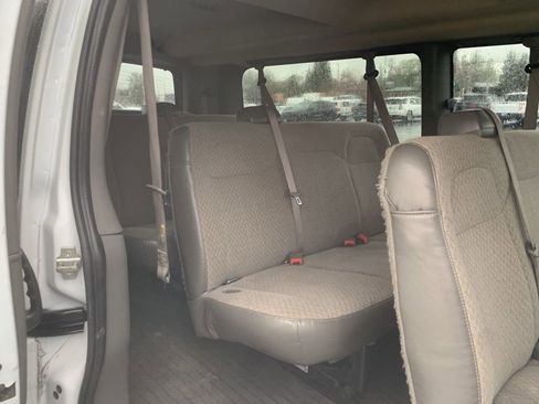 Used 2023 Chevrolet Express 3500 LS image 21