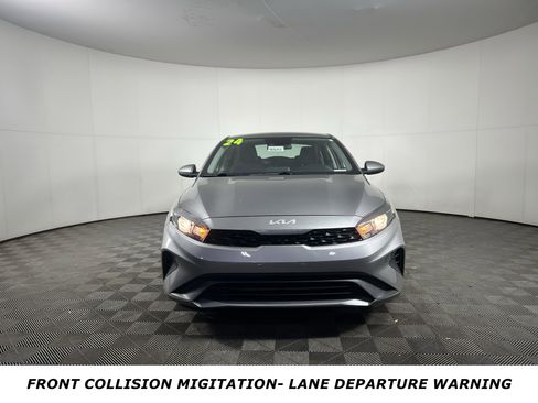 Certified 2024 Kia Forte LXS image 2