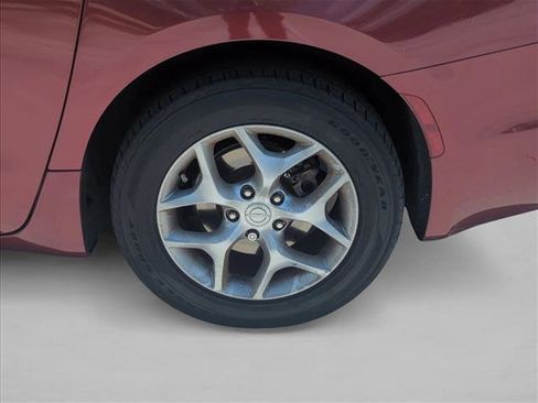 Used 2017 Chrysler Pacifica Touring-L Plus w/ Tire & Wheel Group image 16