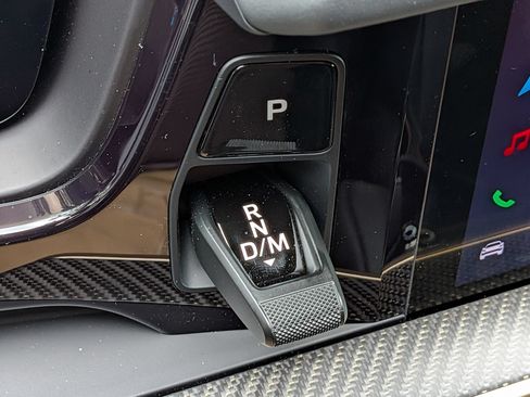 Certified 2026 Porsche Cayenne Turbo AWD/4WD image 18