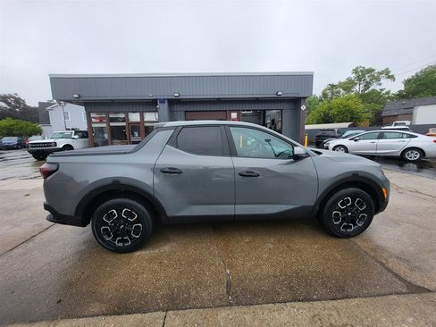 Used 2023 Hyundai Santa Cruz SE AWD/4WD image 8