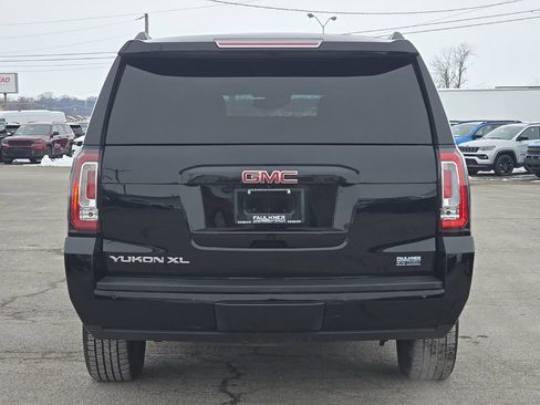 Used 2017 GMC Yukon XL SLT w/ Open Road Package image 6