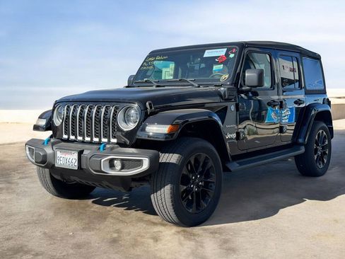 Used 2023 Jeep Wrangler Sahara 4xe image 16