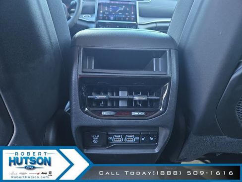 Used 2024 Jeep Grand Cherokee Limited w/ MOPAR Finishing Package AWD/4WD image 22