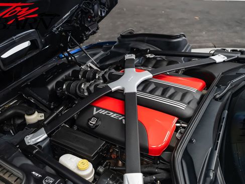 Used 2017 Dodge Viper GTC w/ GTS Interior Package image 45