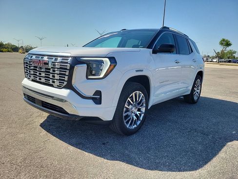 New 2026 GMC Terrain Denali image 2