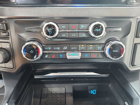 New 2026 Ford F250 Platinum image 34