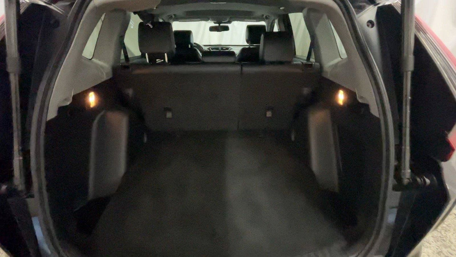 Used 2021 Honda CR-V Touring image 22