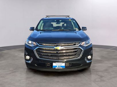 Used 2021 Chevrolet Traverse LT w/ LT Premium Package