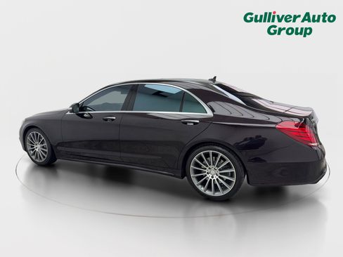 Used 2015 Mercedes-Benz S 550 Sedan w/ Sport Package w/ Sport Package image 4