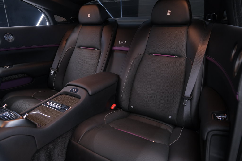 Used 2020 Rolls-Royce Wraith RWD image 17